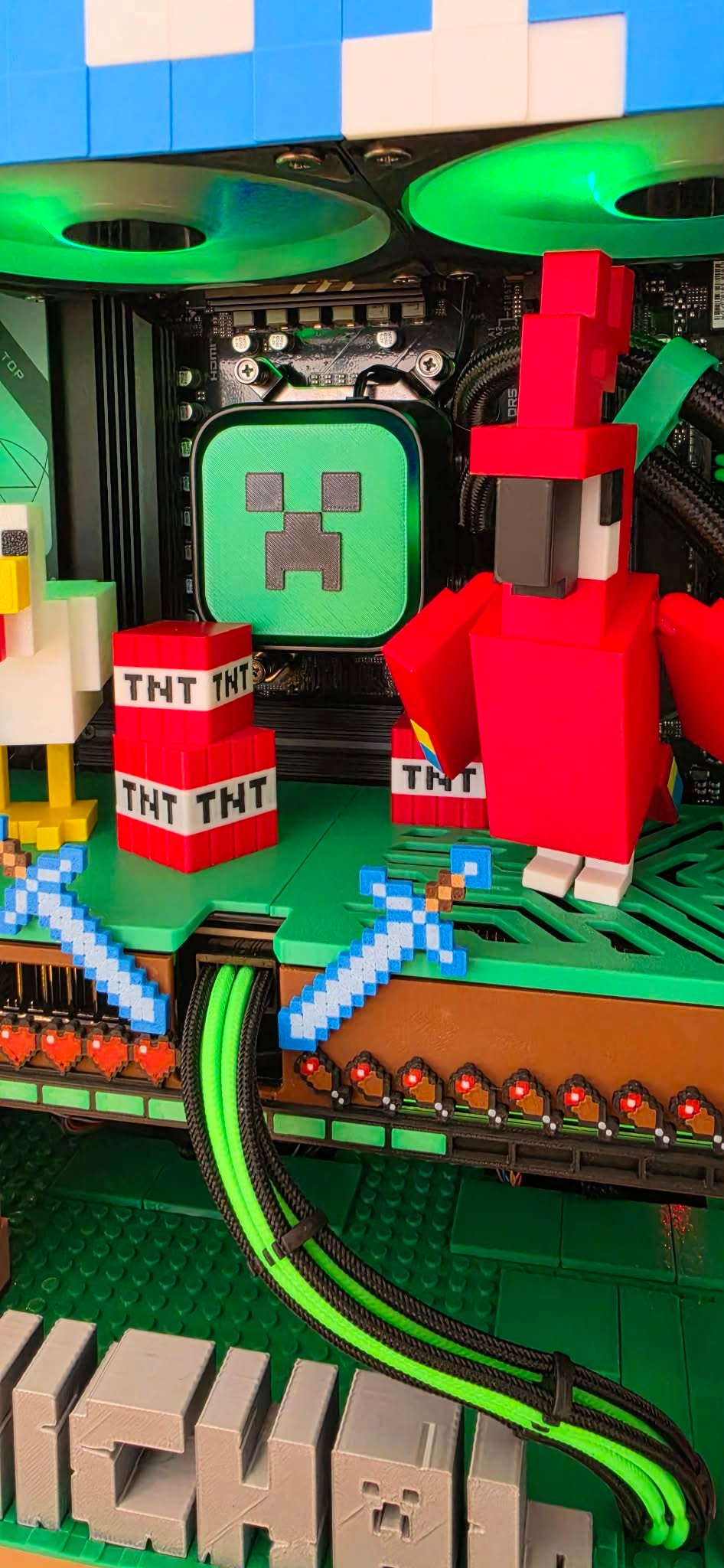 Pixel Art Workstation PC 6