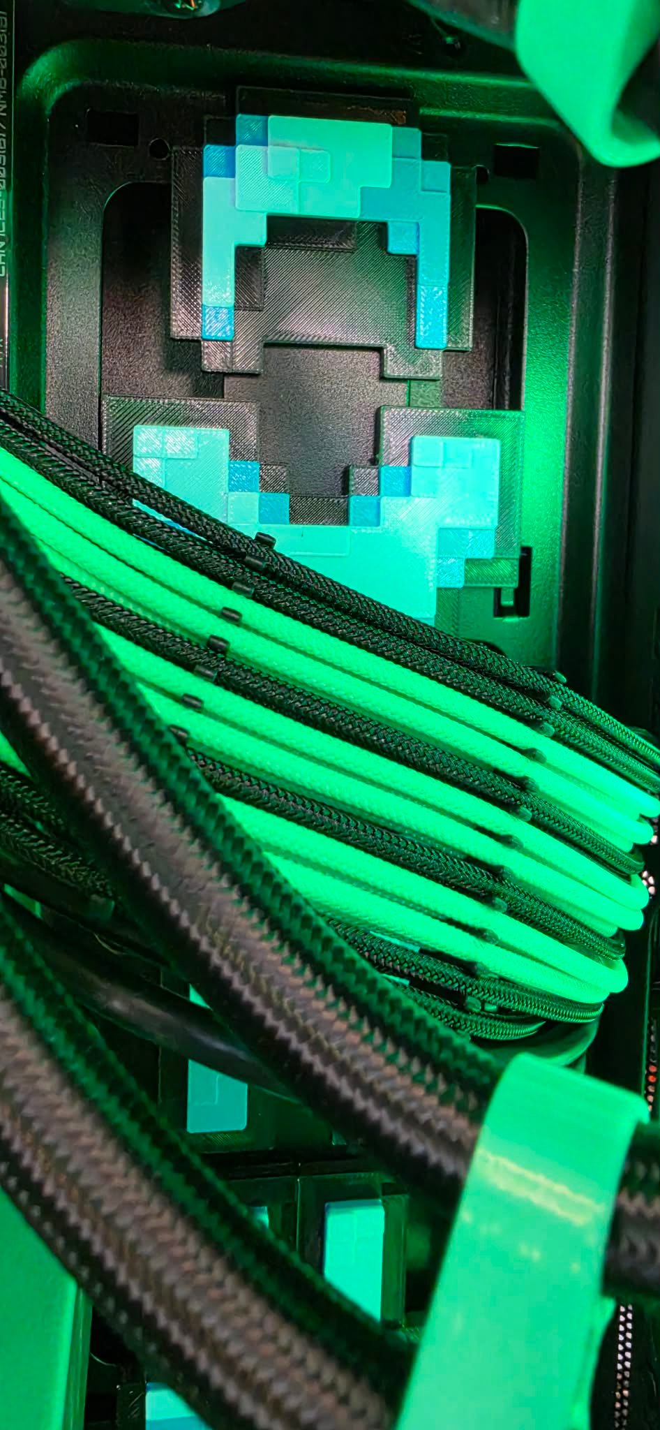 Pixel Art Workstation PC 8
